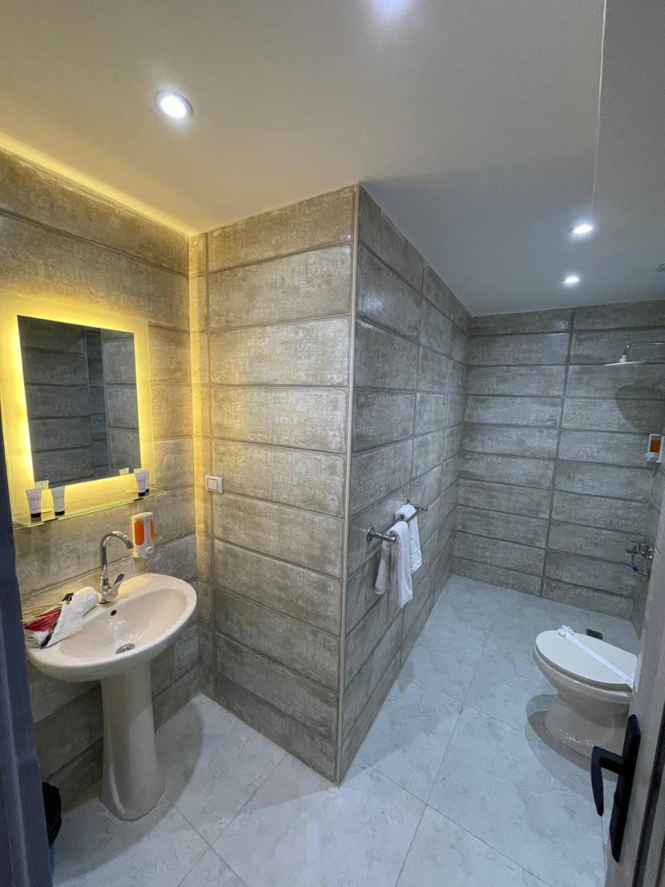 Locanda Pyramids Hotel Kafret el-Gabal Rom bilde